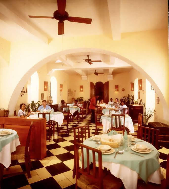 Hotel Du Roi Christophe Cap-Haïtien Екстериор снимка